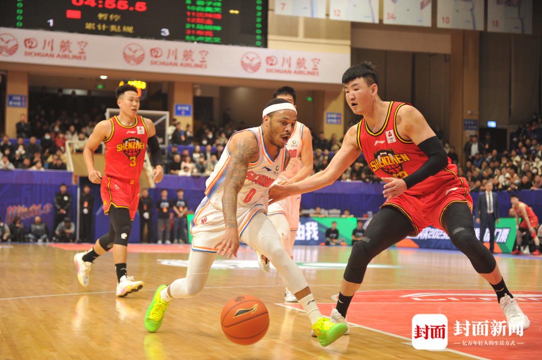 四川男籃今晚風云變幻，最新動態(tài)揭曉！