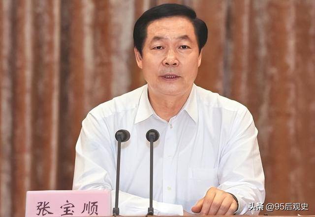 最新省委常委參與小巷深處的獨特風(fēng)味探索之旅