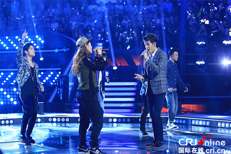 新歌聲中的友情與家的溫馨旋律