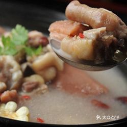 洪湖蓮藕最新批發(fā)價(jià)新鮮到貨，火熱搶購(gòu)中！