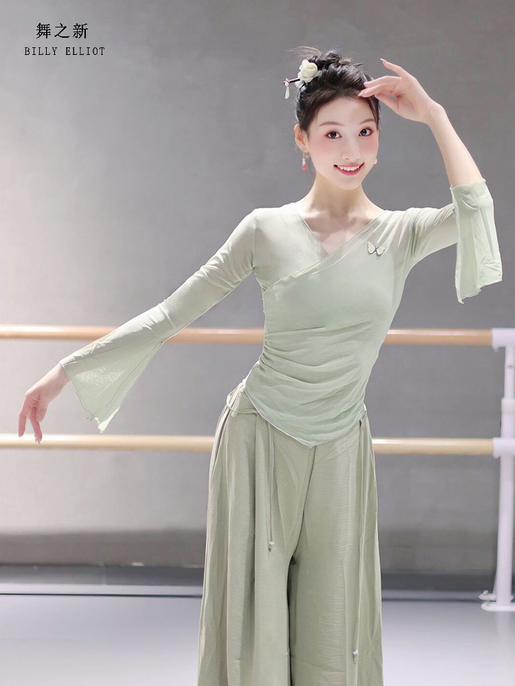 時尚與科技的完美融合，探索2025年最新舞蹈服裝