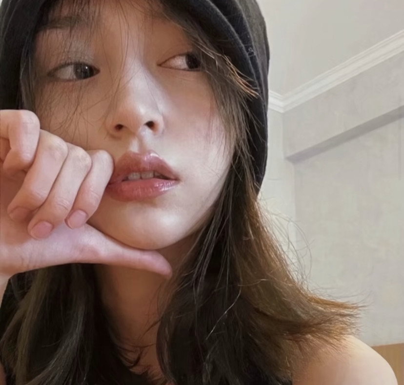 科技與美學(xué)重塑生活品質(zhì),最新微信美女高清頭像分享