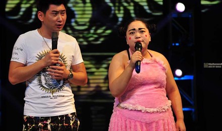 小黃飛姜鵬最新電影，科技巨獻(xiàn)，引領(lǐng)觀影新紀(jì)元