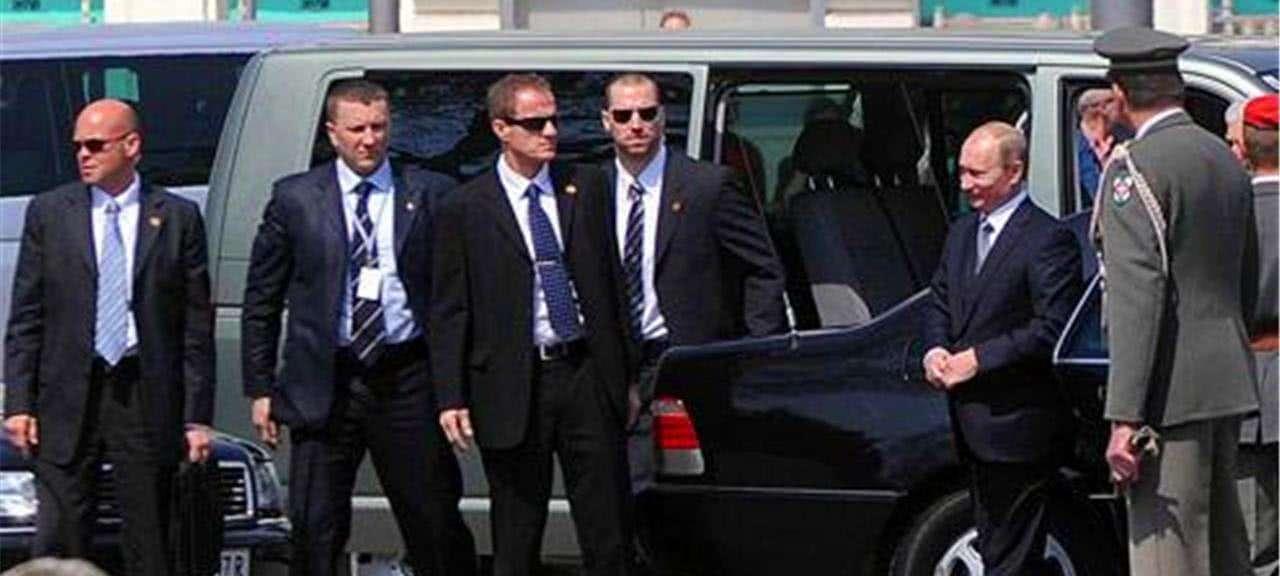 不凡保鏢勵志成長之路，自信與成長的交響曲（最新章節(jié)免費）