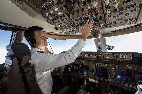 今日最新啤機(jī)機(jī)長招聘啟事