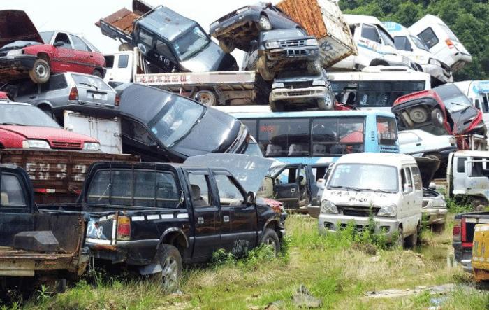 汽車報廢標(biāo)準最新版，科技與生活的和諧統(tǒng)一