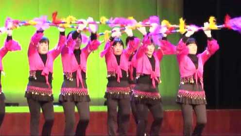 最新錢桿舞花樣打法，小巷深處的魅力舞蹈