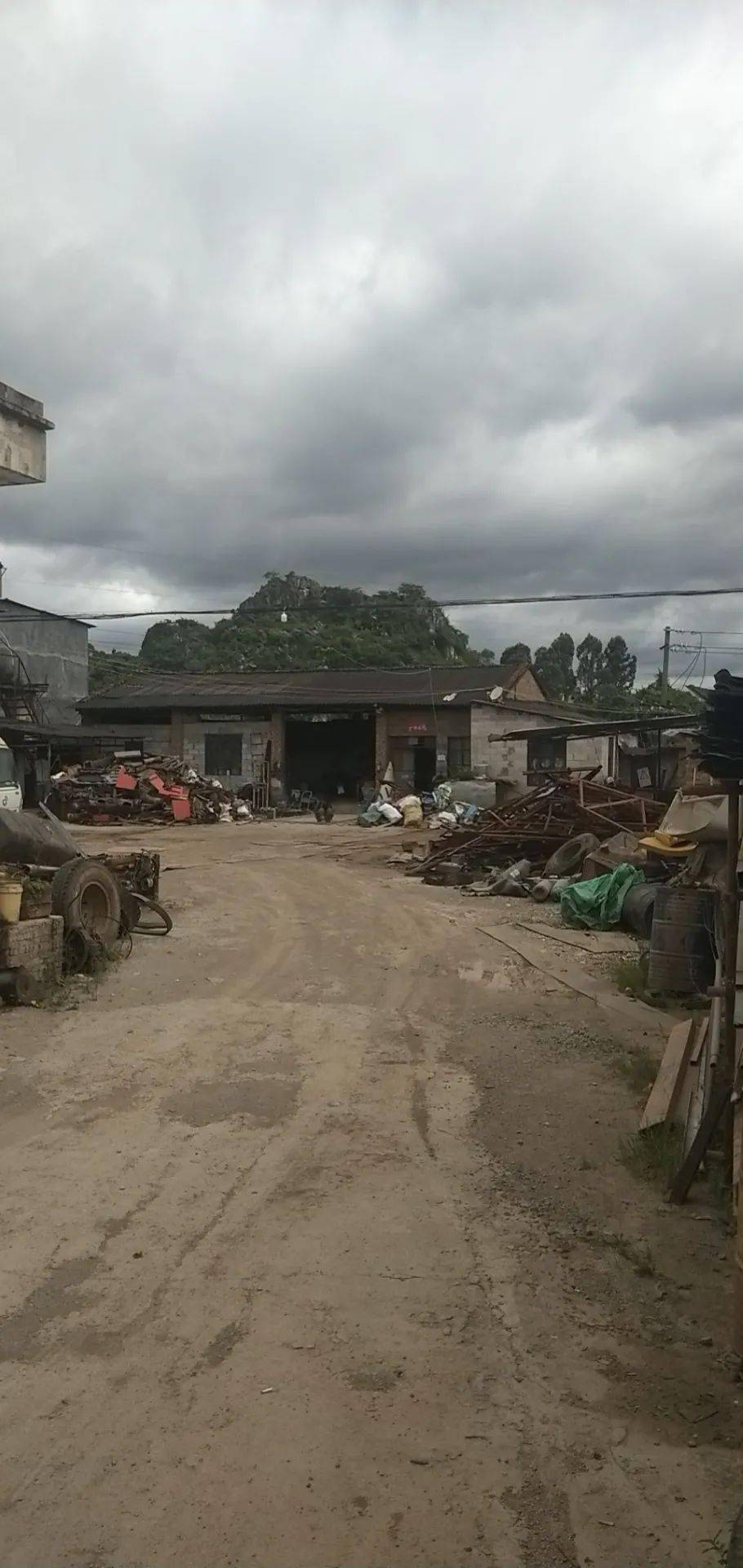 沾益最新地基出售，故事中的溫馨家園締造地