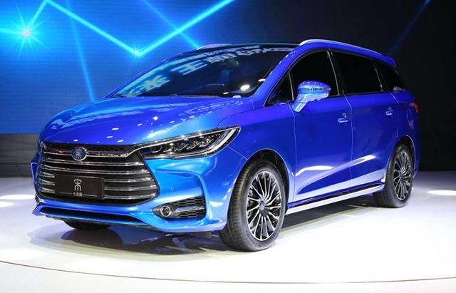 最新款比亞迪車報(bào)價，時代標(biāo)桿，引領(lǐng)潮流的價位選擇