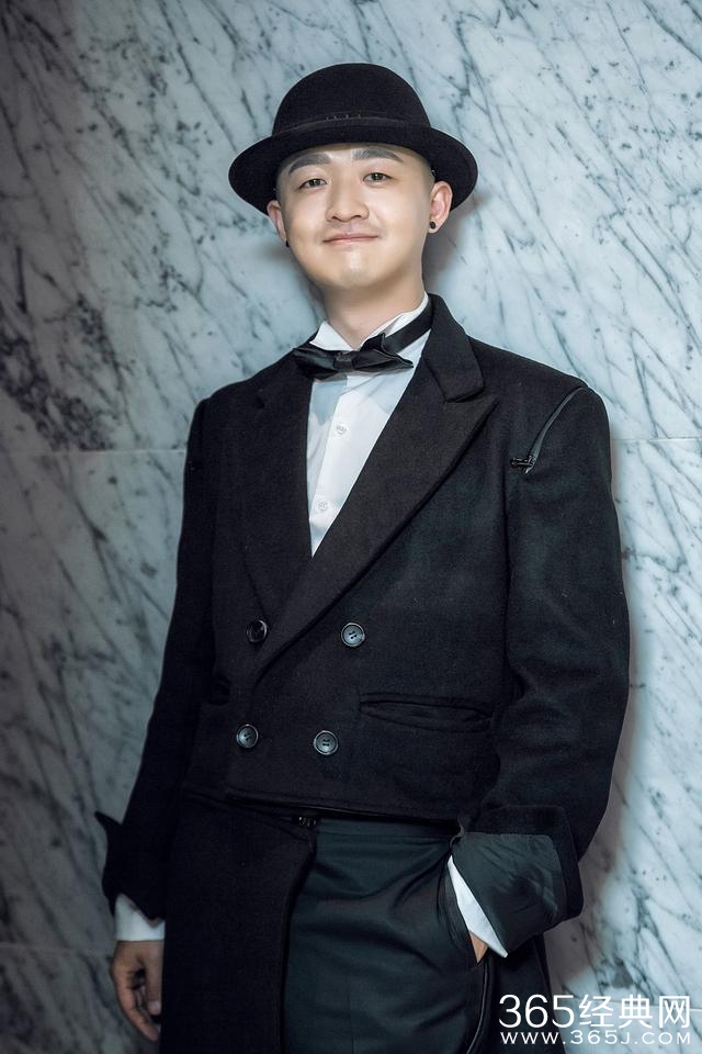 包貝爾最新電視劇，科技巨獻(xiàn)重塑生活體驗(yàn)之旅