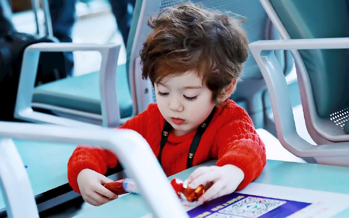 Jackson周嘉誠(chéng)最新高科技產(chǎn)品引領(lǐng)未來(lái)生活潮流